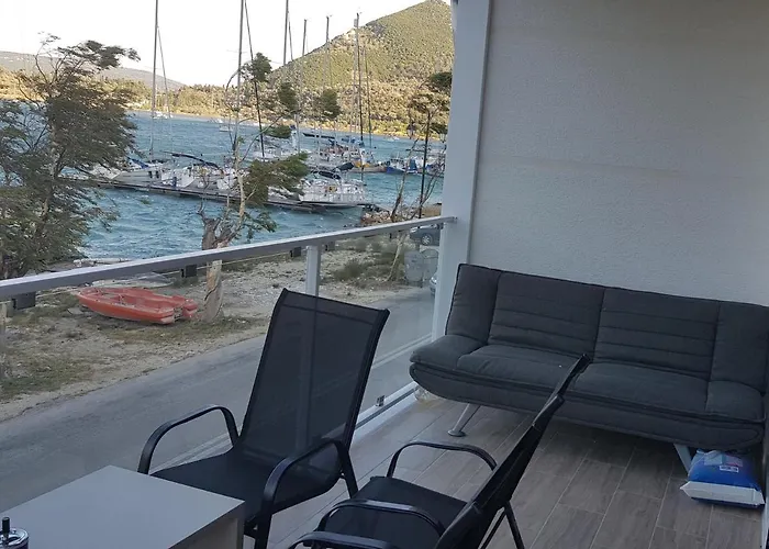 Ola Kala And Apartament *